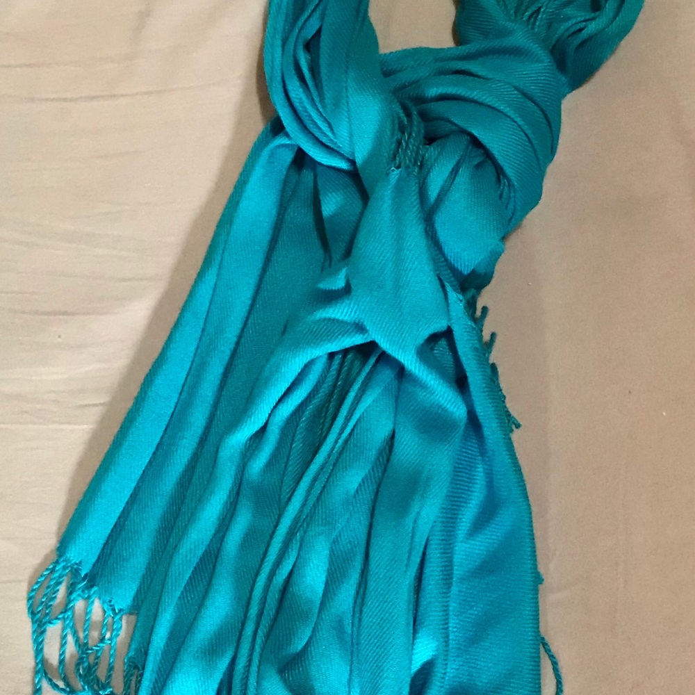 APT.9 Bold Teal with Warm fabric, Accent Scarf.